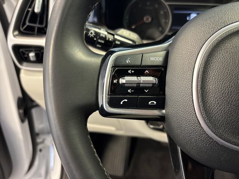Used 2021 Kia Sorento EX w/ EX AWD X-Line Package image 18