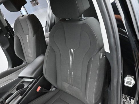 Used 2021 Hyundai Elantra SEL image 13