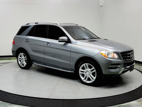 Used 2015 Mercedes-Benz ML 350 4MATIC image 3