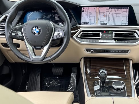 Used 2021 BMW X5 xDrive40i w/ Premium Package image 14