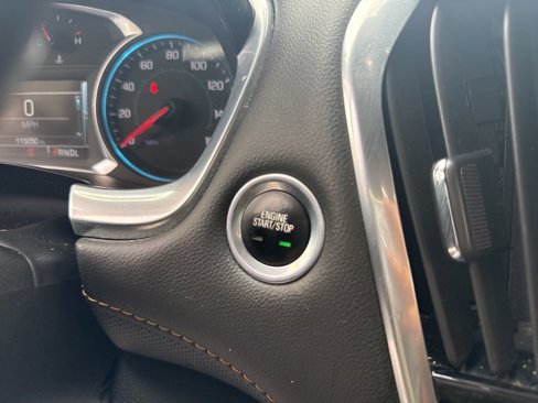 Used 2019 Chevrolet Traverse Premier image 30