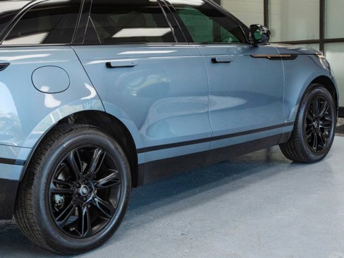 Used 2020 Land Rover Range Rover Velar R-Dynamic S image 39