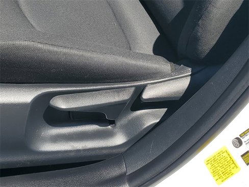 Used 2021 Toyota Corolla LE image 23