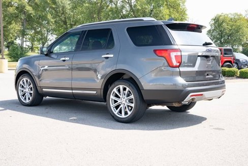 Used 2016 Ford Explorer Limited image 4