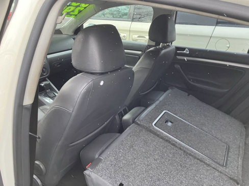 Used 2008 Volkswagen Jetta SE image 30