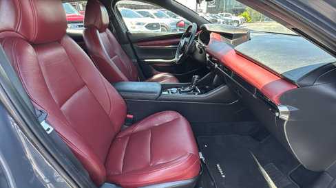 Used 2020 MAZDA MAZDA3 Hatchback w/ Premium Package image 36