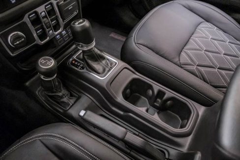Used 2024 Jeep Wrangler Unlimited Sport image 70
