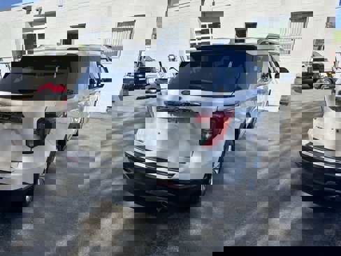 Used 2020 Ford Explorer Limited image 5