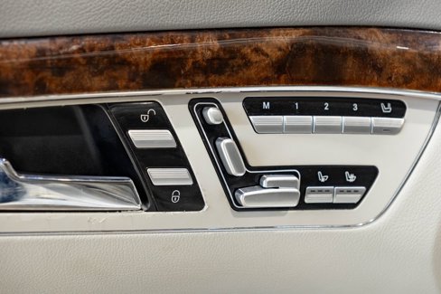 Used 2013 Mercedes-Benz S 550 image 21