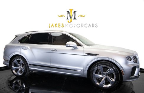 Used 2023 Bentley Bentayga Plug-In Hybrid image 21