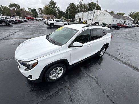 Certified 2018 GMC Terrain SLE w/ Driver Convenience Package image 18