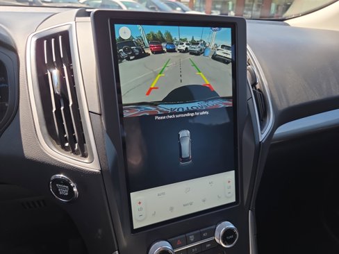 Certified 2024 Ford Edge SEL image 17