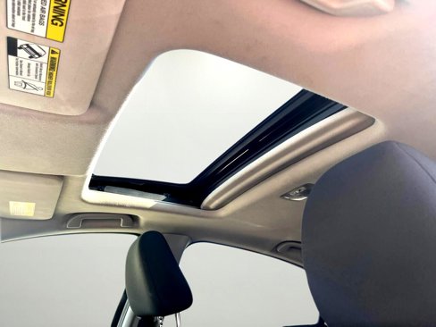 Used 2017 Honda HR-V EX image 11