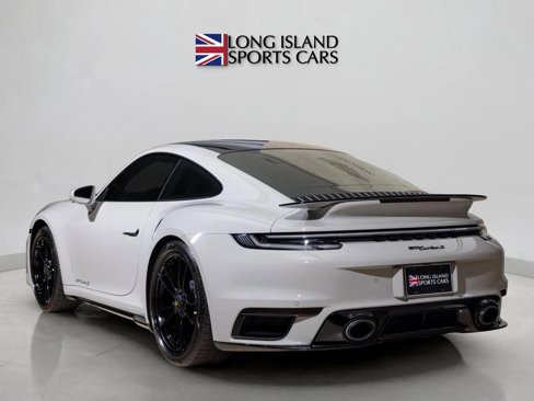 Used 2022 Porsche 911 Turbo S image 6