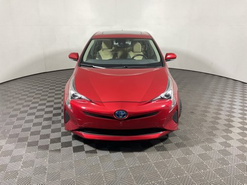 Used 2017 Toyota Prius Two image 6