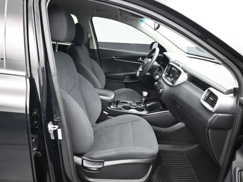Used 2020 Kia Sorento LX image 48