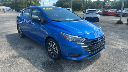 Used 2024 Nissan Versa S w/ S Plus Package image 3