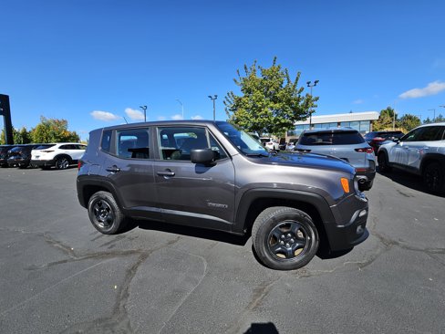 Used 2017 Jeep Renegade Sport w/ Power & Air Group image 2