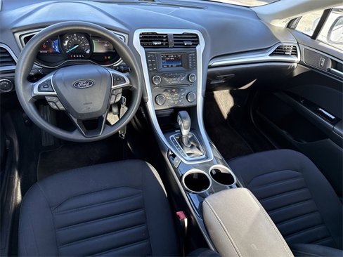 Used 2014 Ford Fusion SE image 19