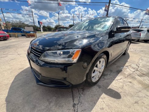 Used 2014 Volkswagen Jetta SE image 1