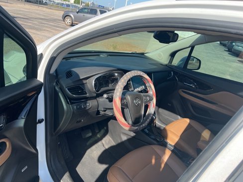 Used 2017 Buick Encore Premium w/ Experience Buick Package image 9