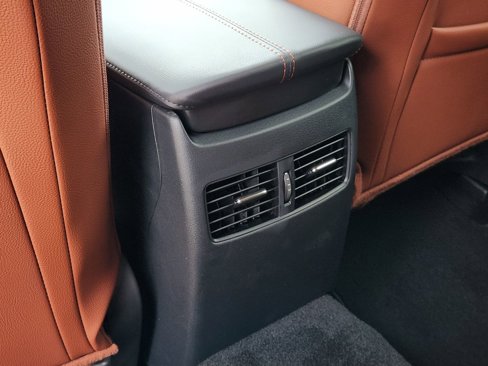 New 2025 MAZDA CX-30 Carbon image 25