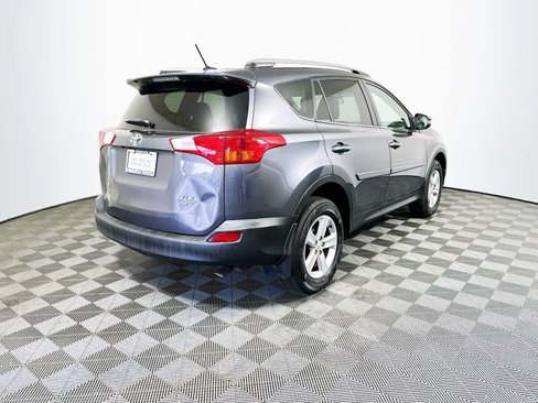 Used 2013 Toyota RAV4 XLE image 8