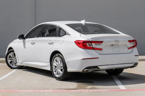 Used 2019 Honda Accord LX image 4