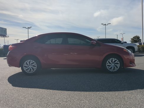 Used 2019 Toyota Corolla LE image 12