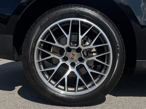 Used 2018 Porsche Macan S image 84
