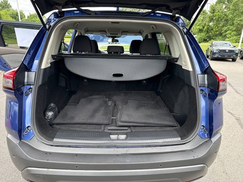 Used 2021 Nissan Rogue S image 23