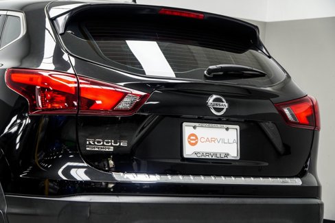 Used 2018 Nissan Rogue Sport S w/ S Appearance Package image 12