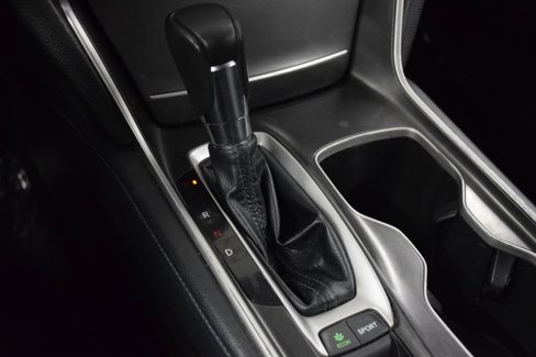 Used 2018 Honda Accord Touring image 29