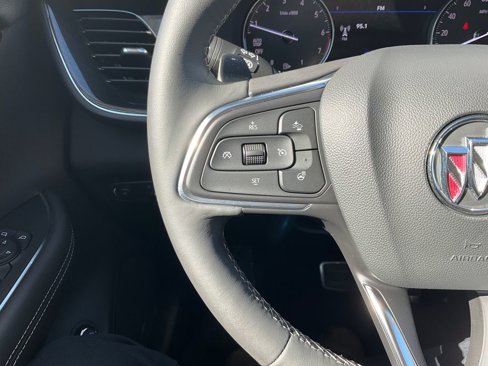 Used 2022 Buick Envision Essence w/ Sport Touring Package image 5