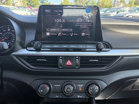 Used 2023 Kia Forte LXS image 34