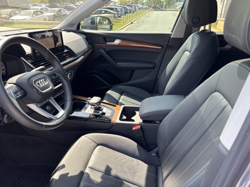 Used 2023 Audi Q5 2.0T Premium Plus w/ Premium Plus Package image 16