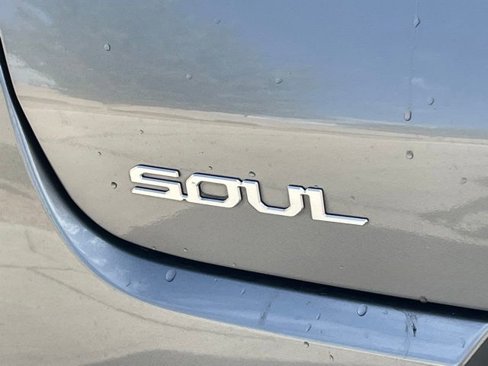 Used 2024 Kia Soul LX w/ Option Group 015 image 9