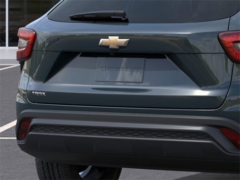 New 2026 Chevrolet Trax LS w/ LS Convenience Package image 14