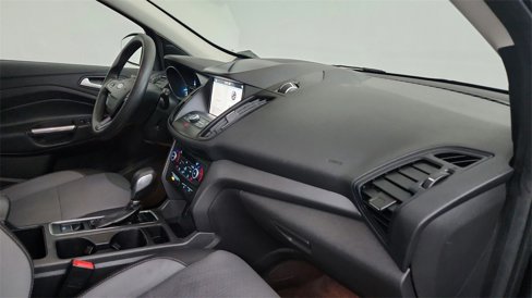 Used 2019 Ford Escape SE image 9