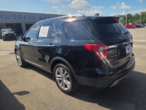 Used 2017 Ford Explorer Limited w/ Equipment Group 301A image 3