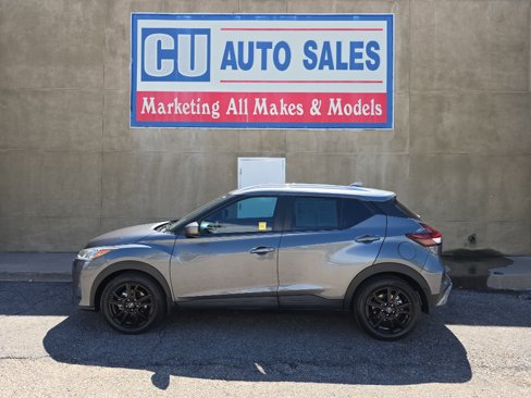 Used 2022 Nissan Kicks SV image 4
