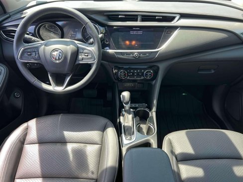 Used 2022 Buick Encore GX Essence w/ Experience Buick Package image 10