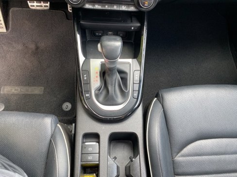 Used 2023 Kia Forte GT-Line w/ GT-Line Premium Package image 16