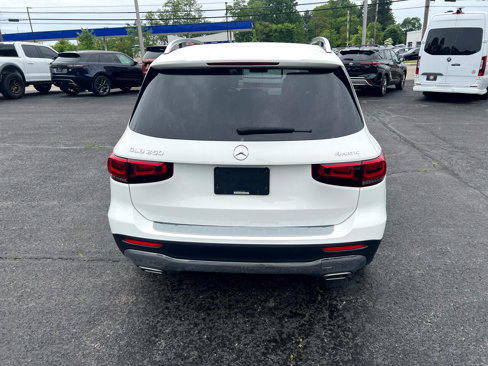 Used 2022 Mercedes-Benz GLB 250 4MATIC image 6