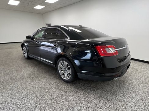 Used 2010 Ford Taurus Limited image 18