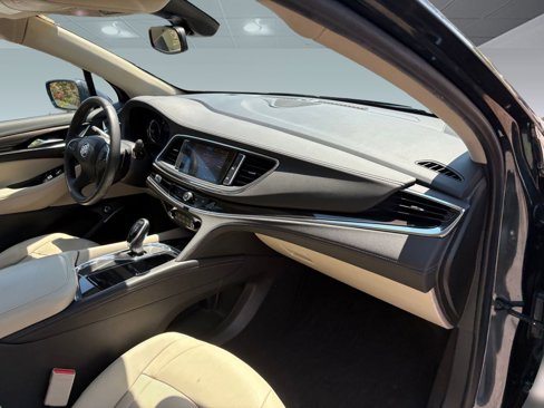 Used 2020 Buick Enclave Premium w/ Sun and Sites Package image 28