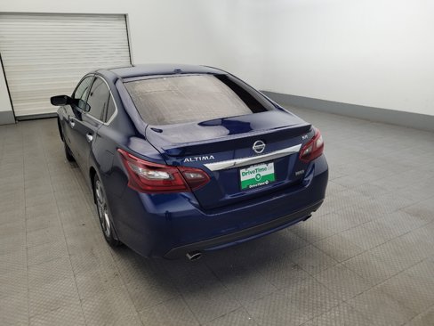 Used 2018 Nissan Altima 2.5 SR w/ SR Special Edition image 6