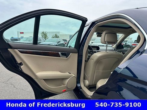 Used 2012 Mercedes-Benz C 300 Sport image 30