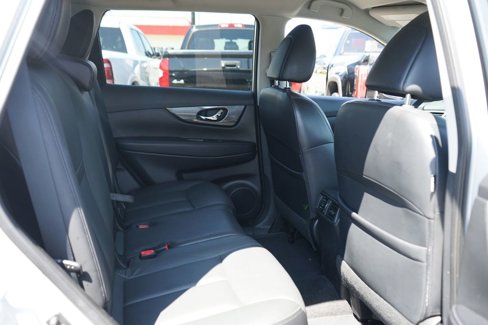 Used 2014 Nissan Rogue SL image 30