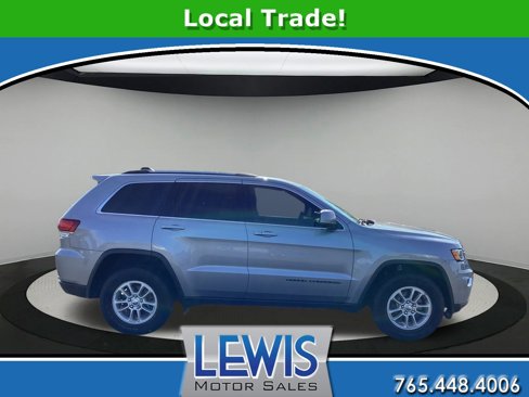 Used 2020 Jeep Grand Cherokee Laredo image 1